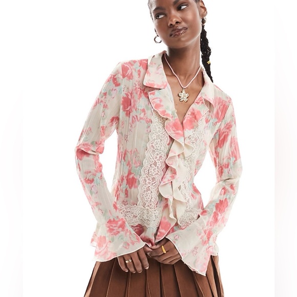 Free People Tops - Free People Floral Ruffle Lace Blouse Ivory Pink Pleated Boho Romantic Top